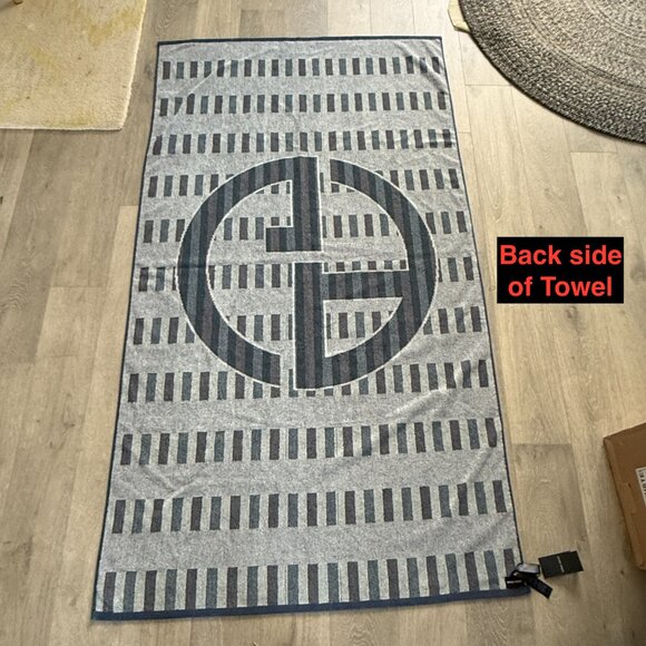 GIORGIO ARMANI 40" X 70" Authentic Multi-color Beach Towel, Retail $495 - Picture 7 of 14